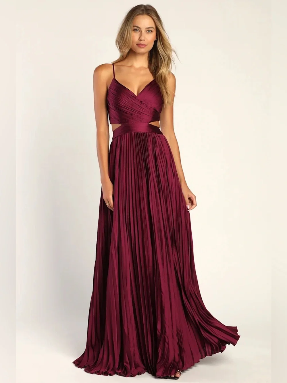 Lulus Got the Glam Plum Purple Burgundy Pleated Cutout Maxi Dress Size M NWT